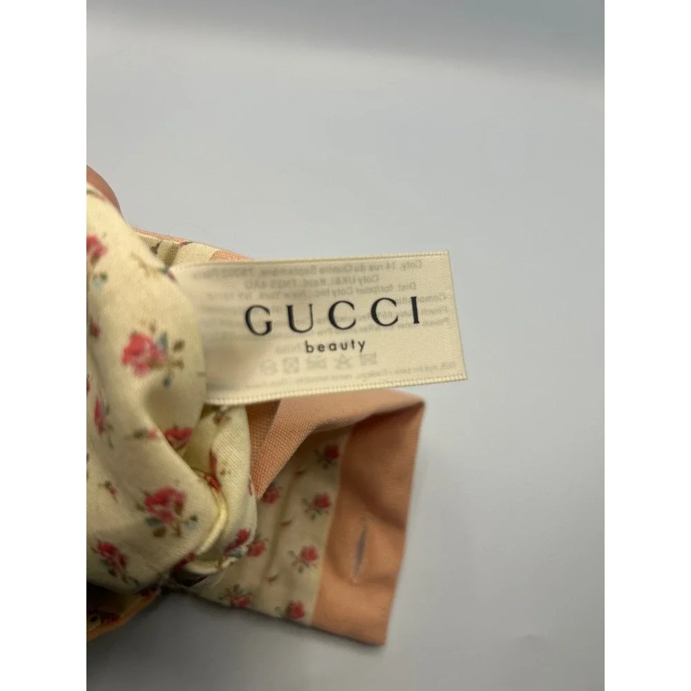 Gucci Beauty Peach‎ Canvas Envelope Makeup Pouch Button Closure Cosmetic Bag